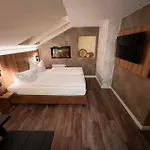 Hotel-restaurant Amadeus 3* Altwarmbuchen
