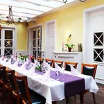 Hotel-restaurant Amadeus 3* Altwarmbuchen