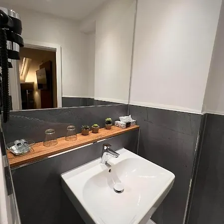 Hotel-restaurant Amadeus 3* Altwarmbuchen
