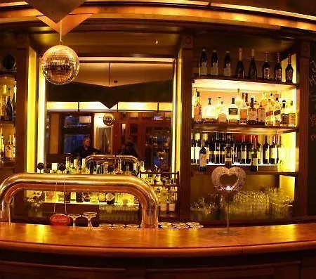 Hotel-restaurant Amadeus 3* Altwarmbuchen