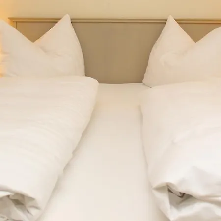 Hotel-restaurant Amadeus 3* Altwarmbuchen