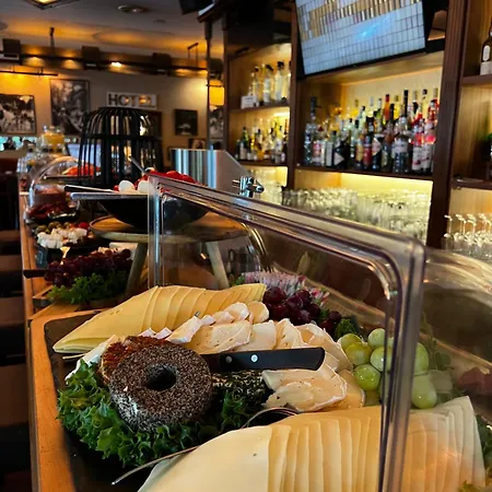 Hotel Hotel-restaurant Amadeus Altwarmbuchen
