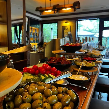 Hotel-restaurant Amadeus Altwarmbuchen