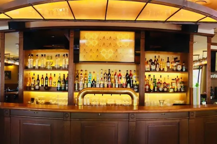 Hotel Hotel-restaurant Amadeus 3*