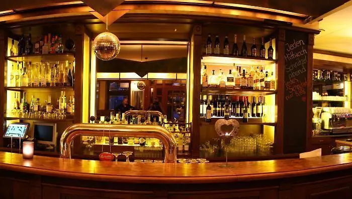 Hotel-restaurant Amadeus 3* Altwarmbuchen